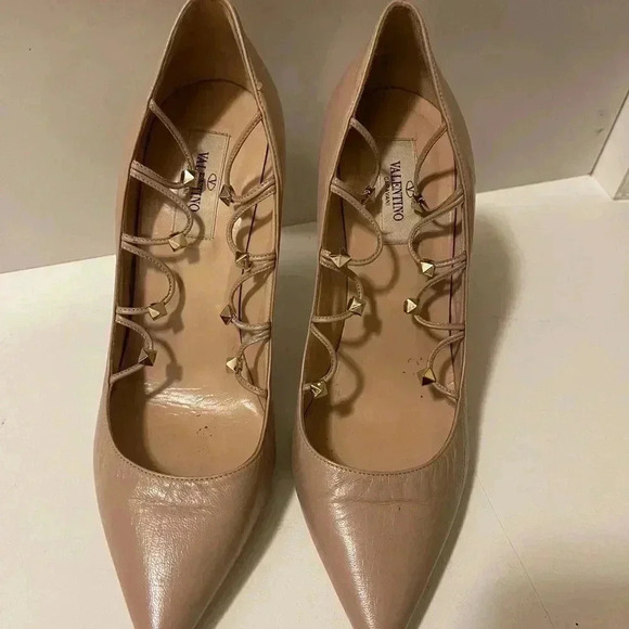Valentino | Shoes | Valentino Garavani Rockstud Lace Up  Valentino Garavani Rockstud Lace 
Gladiator Pumps in Blush Leather.no lace not